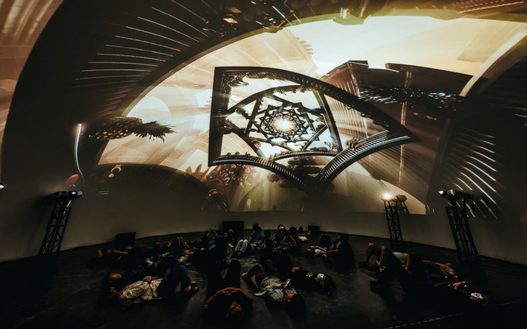 「TTXC台灣文化科技大會」首件作品搶先看|「未來託運所」360度環景球幕投影開放體驗！